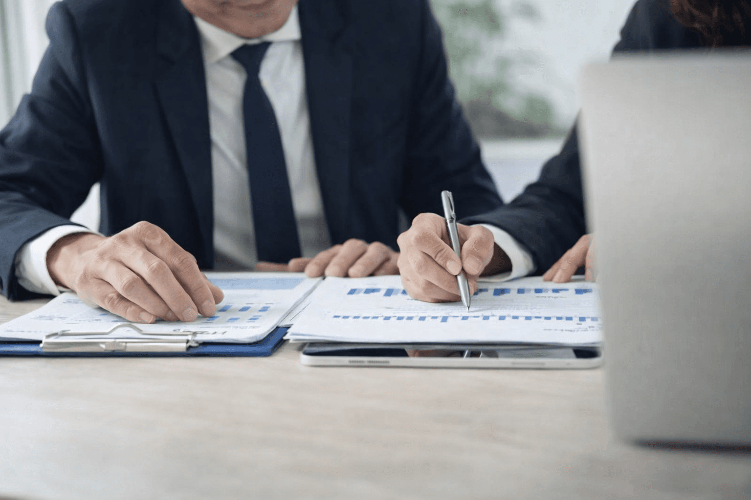 Consultiq team providing business setup support in Qatar